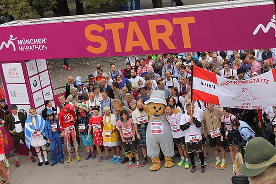 7. Münchner Trachtenlauf am 08.10.2016 im Rahmenprogramm des 31. München Marathons (©Foto: Veranstalter)